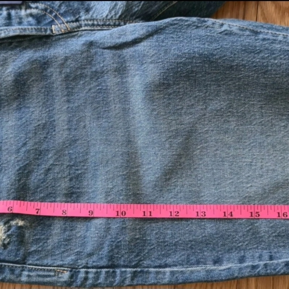 Gap Women's High Rise Bermuda Short Size 4/27 Vintage Stretch Light Wash NWT - Picture 7 of 8
